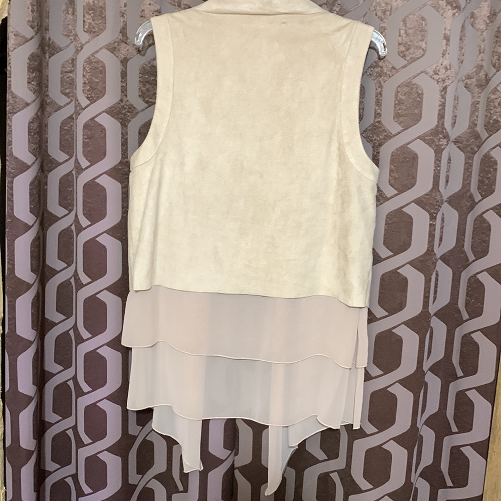 Vakko for I -N-C (International Concepts) Suede Vest in Nude Color - Picture 4 of 6